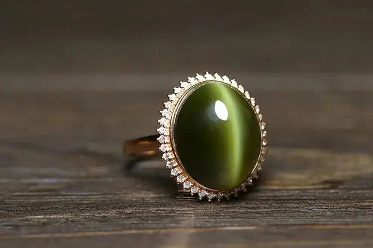 New Silver Inlaid Crystal Emerald olive-shaped Engagement Ring Vintage Luxury Party Attending Cocktail Party Women's Jewelry