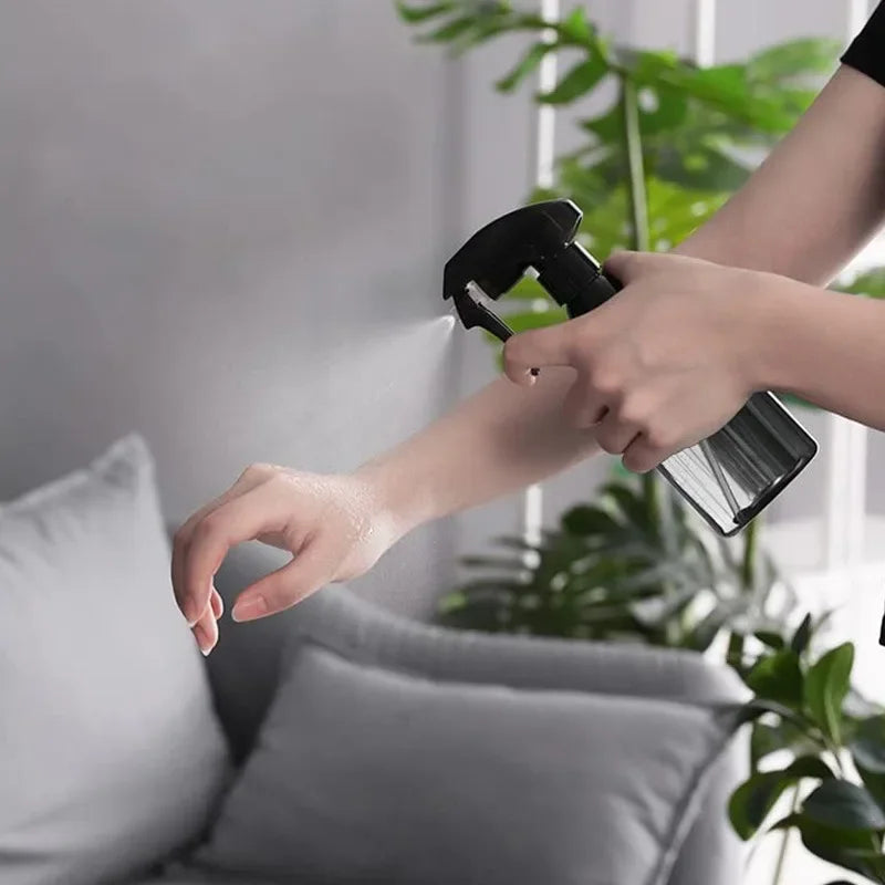 Plant Mister Water Spray Bottle Fine Mist Spray Garden Flower Atomizer Refillable For Gardening Hair Care Cleaning 300/500ML