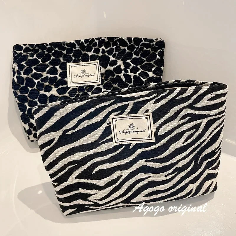 Large Women Leopard Cosmetic Bag Canvas Zipper Thickening Phone Make Up Bag Travel Washing Makeup Organizer Beauty Case