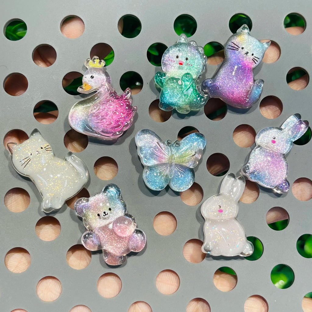 1-8PCS Resin Cartoon Sequins Cat Rabbit Butterfly Dinosaur Bear Swan Shoe Charms Garden Shoes Button Accessories Decoration