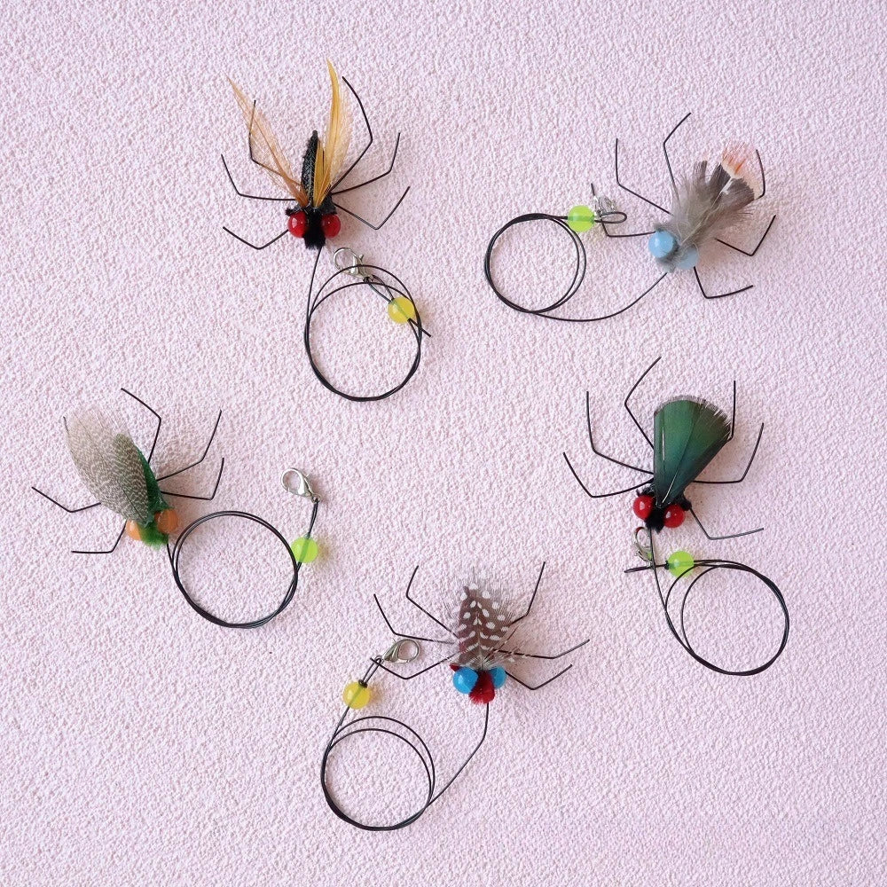 2pcs random color Simulation Small Flying Insects Replacement Accessories for Cat Teasers Toys Kitten Feather Toys Pet Supplies