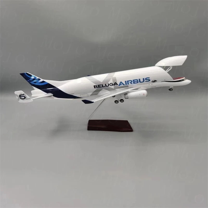 1:150 Maßstab 42cm Airbus Beluga A300-600 Harzflugzeugmodell Super Beluga Transportmodell Luftfahrt Sammlerstücke Heimdekorationen
