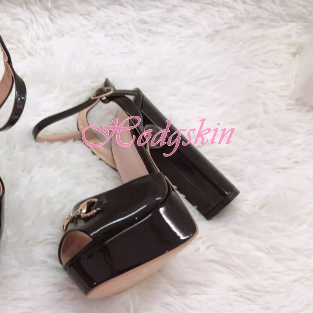 Peep Toe Platform Patent Sandals Chunky High Heels Solid Ankle Buckles Strap Design Women Shoes Super Heel Big Size Party Sandal