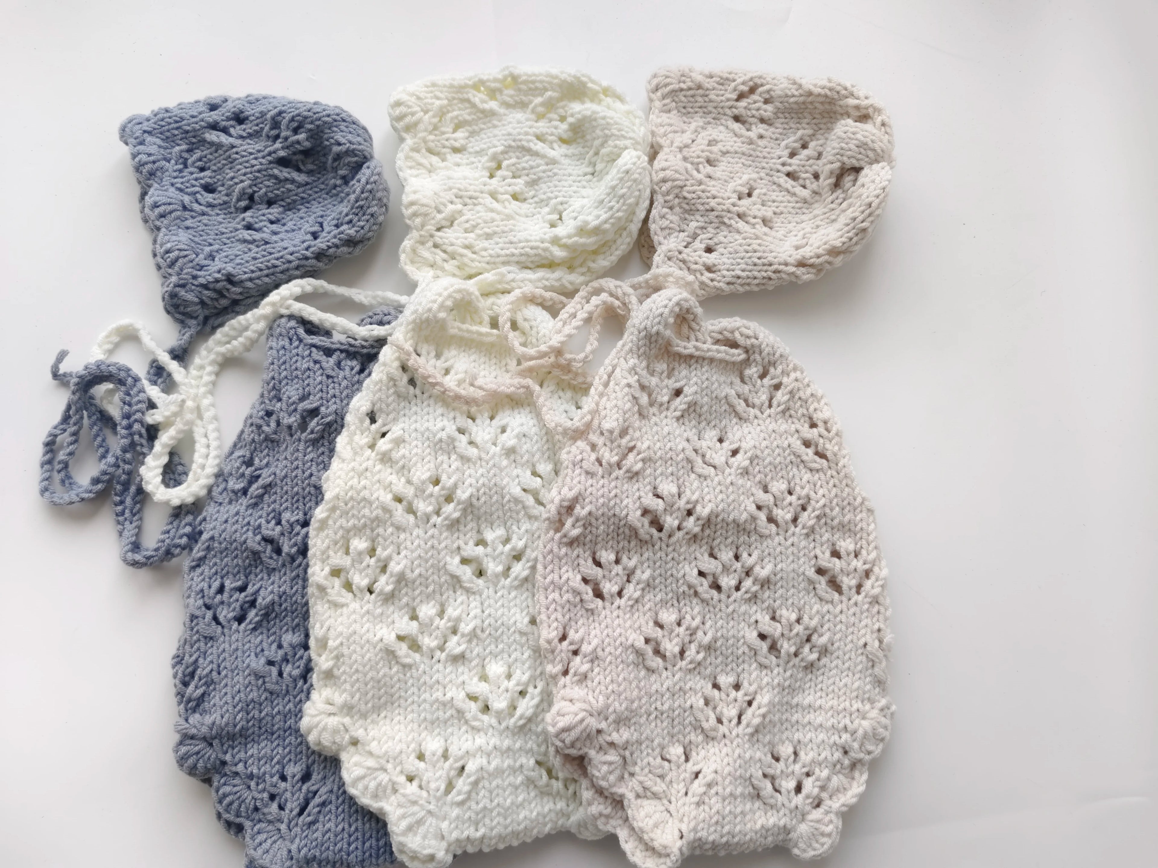 Neugeborenenfotografie Requisiten Blumenmuster Strampler und Hut Set
