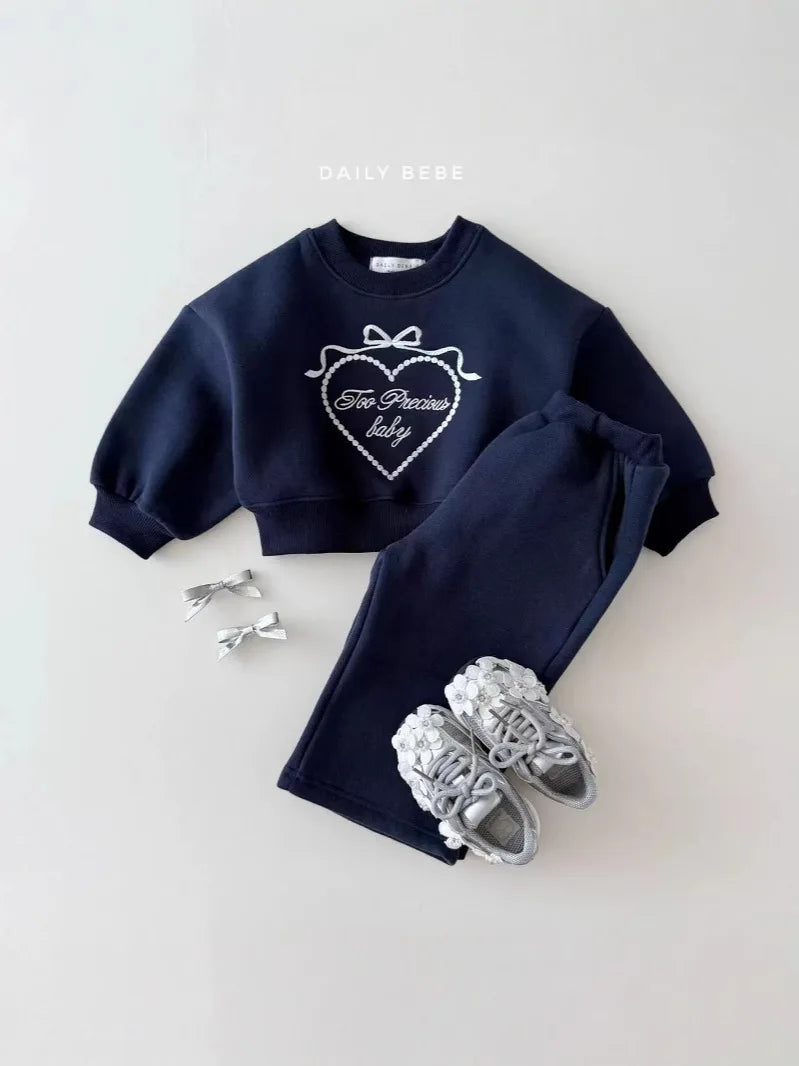2026 Spring New Children Long Sleeve Clothes Set Baby Girls Heart Embroidery Sweatshirt + Pants 2pcs Suit Kids Sports Outfits