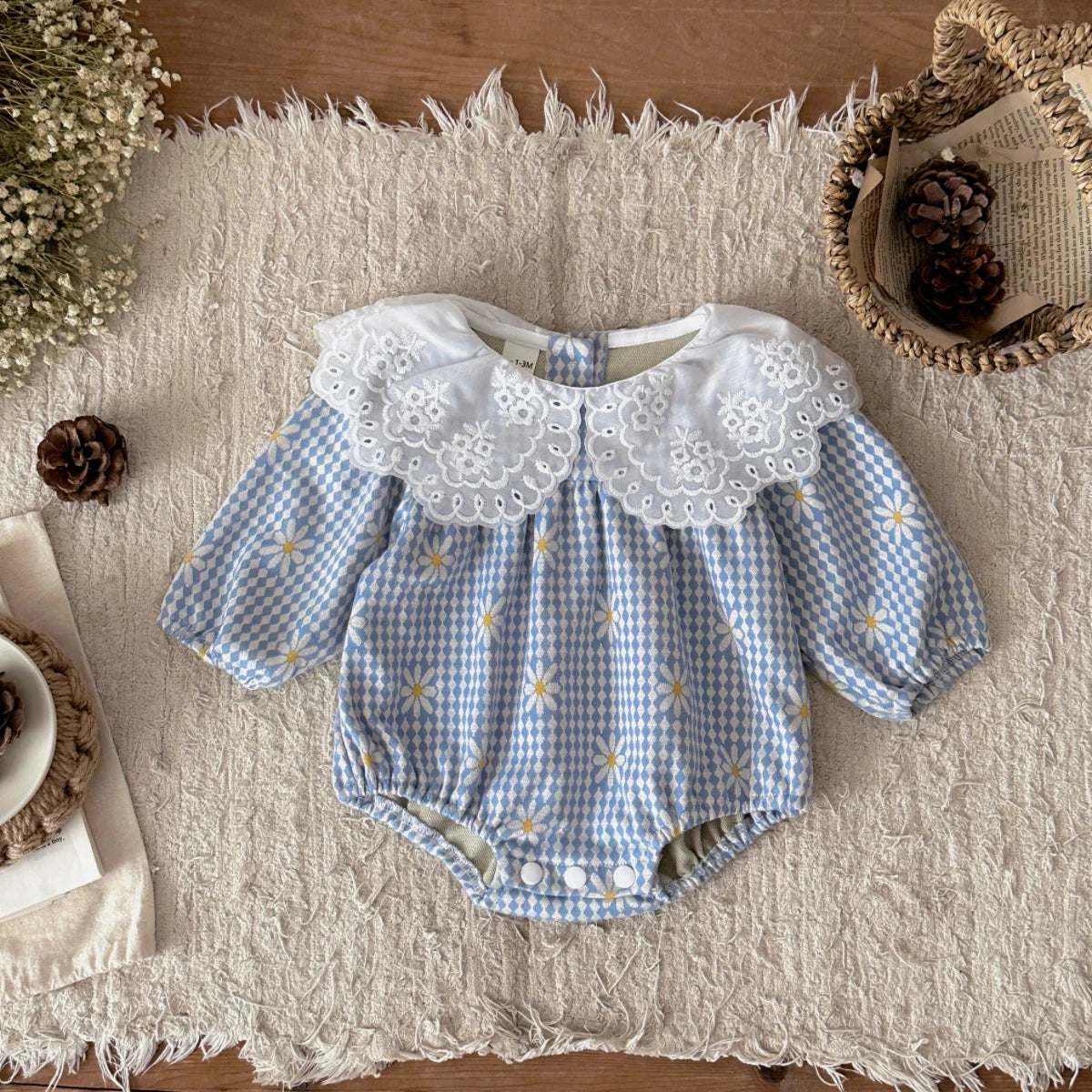 New Autumn Baby Clothing Boys Girls Cotton Long Sleeve  Daisy Printed Doll Neck Bodysuit 0-18M Newborn Casual Romper Spring