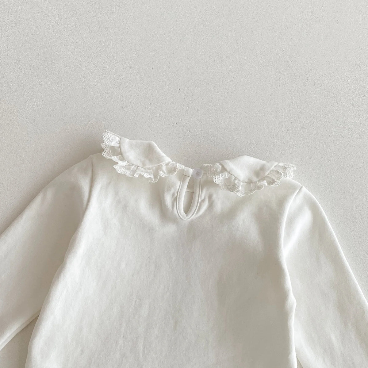 2026 Autumn New Girls Long Sleeve Bottoming Shirts Solid Children Cotton T Shirts Baby Girl Peter Pan Collar Tops Kids Clothes