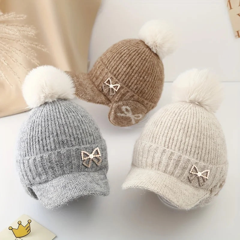 1Piece of Winter Hat, Thickened And Warm, Featuring a Duckbill Design, a Bow And a Pom-Pom. Stylish for Autumn for Kids Aged 4-8
