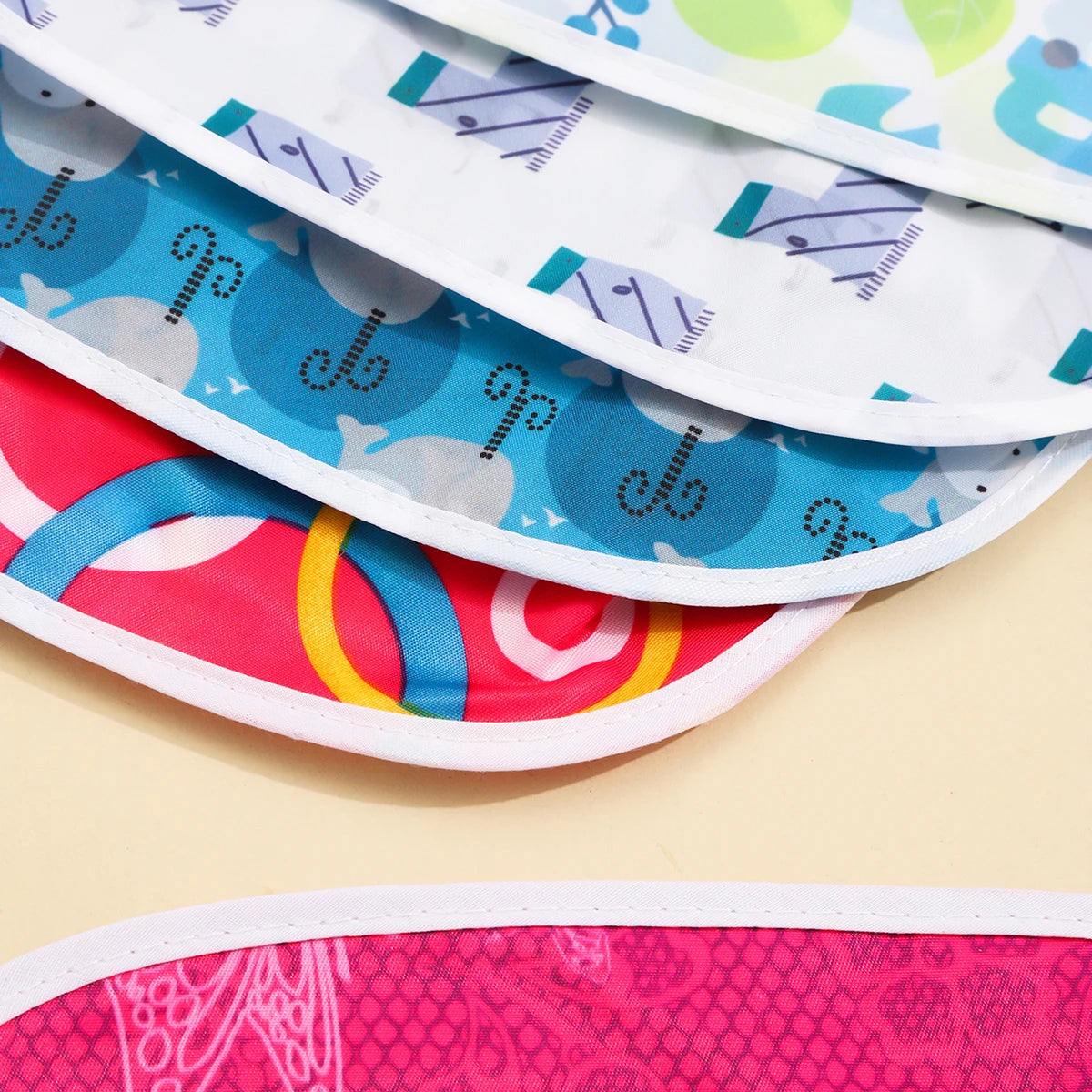 Baby Bibs Waterproof Kids Lunch Feeding Burp Cloth Boys Girls Cartoon Saliva Towel Newborn Printing Bibs Apron