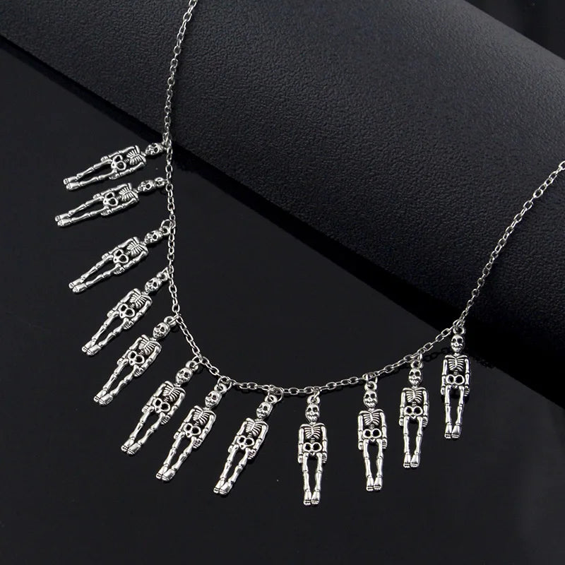 Gothic Vinage Old Silver Color Rib Cage Necklace Anatomical Skeleton Heart Goth Punk Unique Retro Pendant Necklace For Men Women