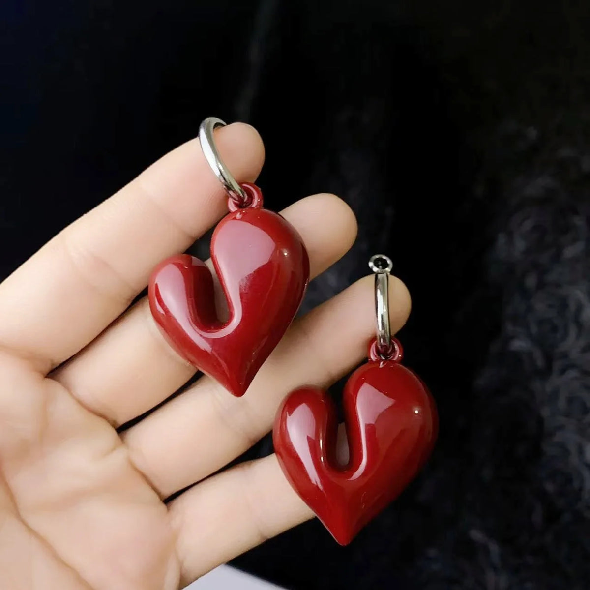 Vintage Wine Red Acrylic Heart Shaped Pendant Earrings For Women Fashion Handmade Round Hoop Earrings Party Jewelry