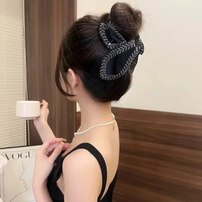 Small niche design, blade, wheat ear, shark clip, high-end sparkling diamond temperament, back of the head grip clip, large hair