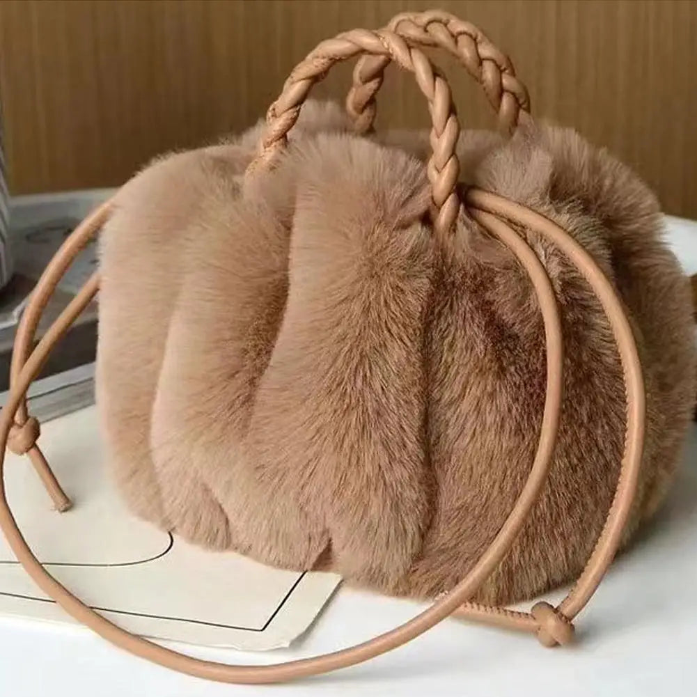 Cute Pumpkin Bag Autumn And Winter New Fashion Cloud Crossbody Bag Niche Design Sweet Girls Handbag Travel Shoulder Bag