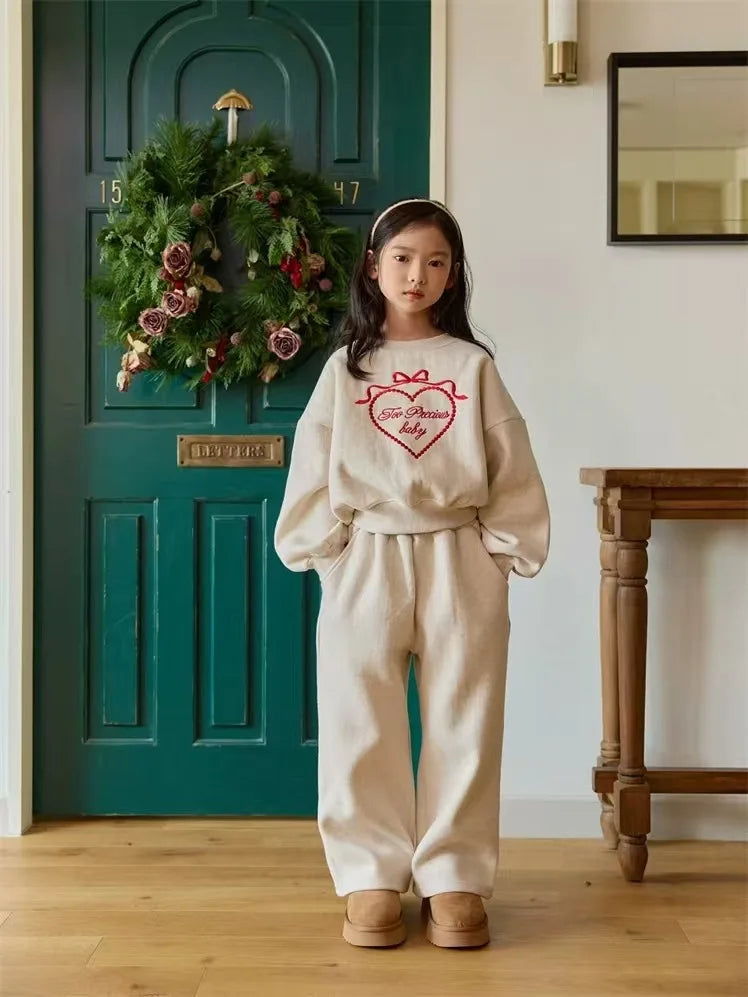 2026 Spring New Children Long Sleeve Clothes Set Baby Girls Heart Embroidery Sweatshirt + Pants 2pcs Suit Kids Sports Outfits