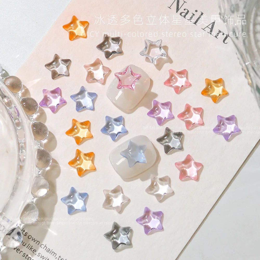 100 Stück Eistransparente Pentagramm Nail Art Charms Harz 3D Glänzende Sterne Nail Art Strass Flatback Edelsteine DIY Nagelzubehör