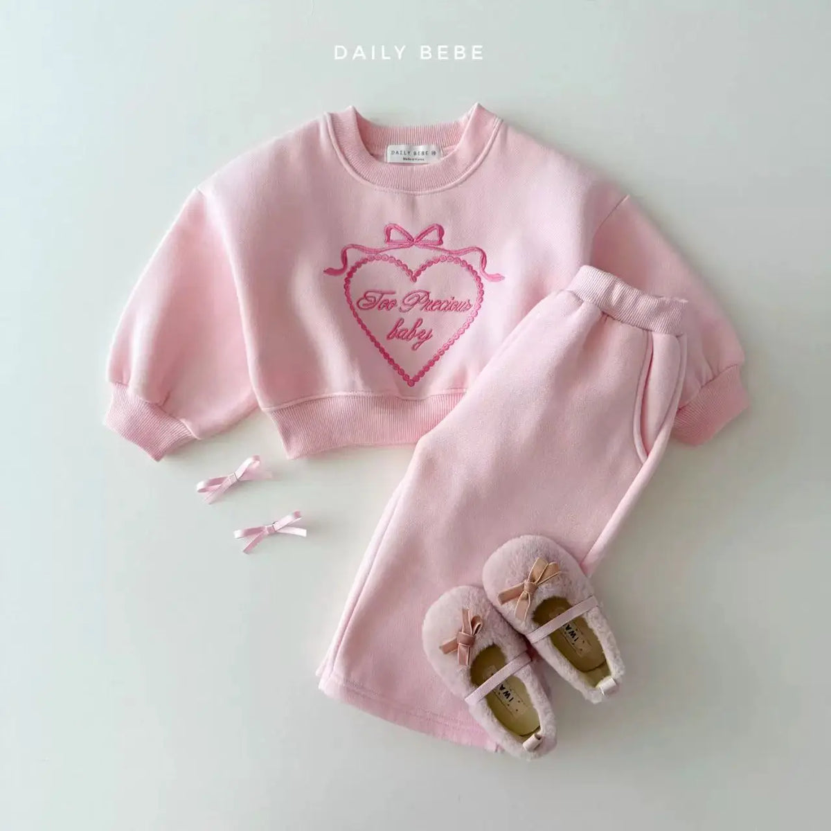 2026 Spring New Children Long Sleeve Clothes Set Baby Girls Heart Embroidery Sweatshirt + Pants 2pcs Suit Kids Sports Outfits