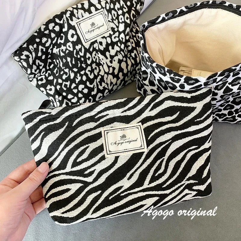 Large Women Leopard Cosmetic Bag Canvas Zipper Thickening Phone Make Up Bag Travel Washing Makeup Organizer Beauty Case