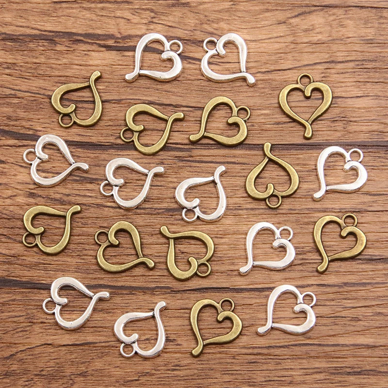 30PCS 14X18mm 2 Farben 2023 Neues Produkt Großhandel Metalllegierung Hohlherz Anhänger für Schmuckherstellung DIY Handgemachtes Handwerk