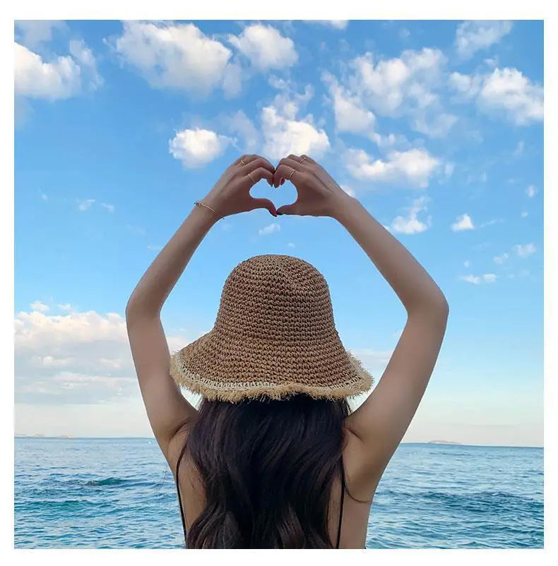 Summer Woven Straw Hat Ladies Beach Hat Sun Hat Wide Brim Soft Simple Fisherman Hat Panama Straw Dome Woven Bucket Hat