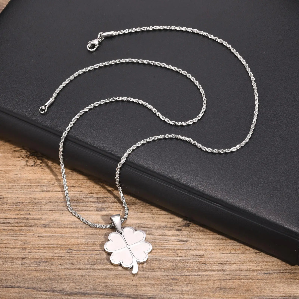 Lucky Leaf Necklaces for Men Women,Stainless Steel Four Leaf Clover Pendant Necklaces,Stylish Causal Jewelry Gifts