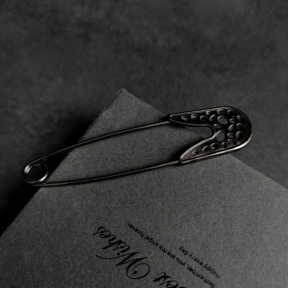 Multi-purpose Metal Pins 55mm-83mm Large Black Metal Safety Pin Woman's Scarf Clothing Adjustable Pins