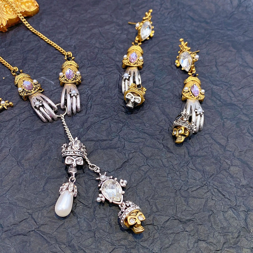 Retro Handheld Skull Earrings Designer Bronze Ghost Hand Exaggerated Earrings Set Ring Necklace Jewelry