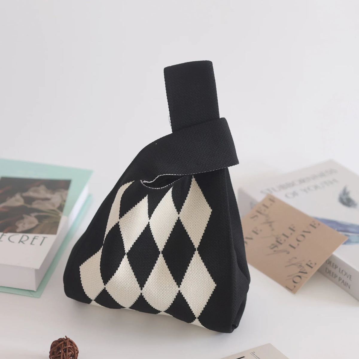 Women'S Knot Wrist Bag Tote Handmade Knitted Bag Portable Mini Striped  Bucket Phone Bags Large Capacity Autumn Winter Handbags