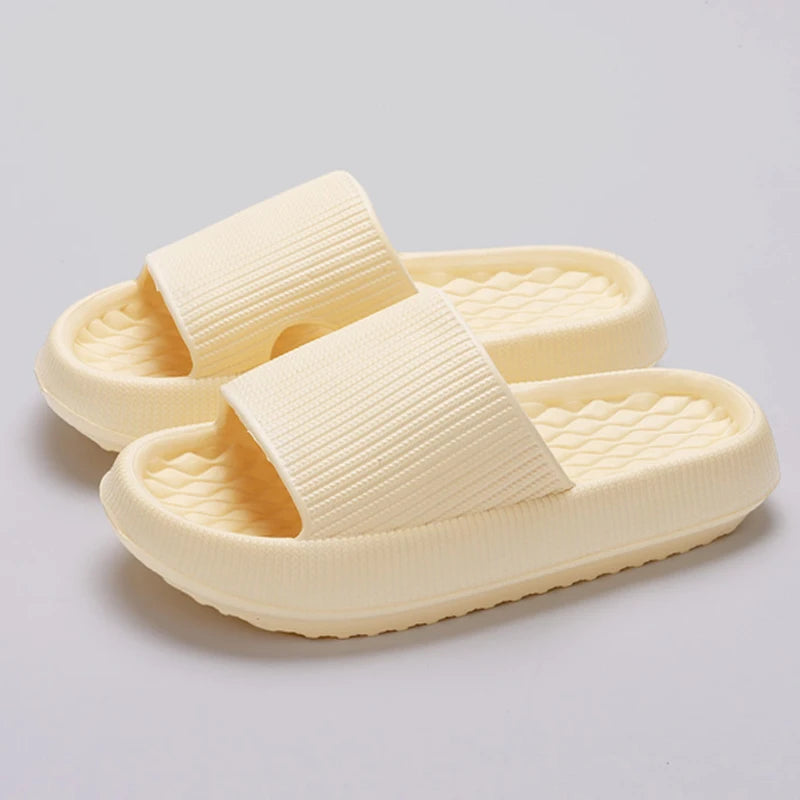 Thick Bottom Cloud Slippers Women Summer 2024 Lightweight Soft Sole Platform Sandals Woman Casual Non-slip Beach Shoes Slides