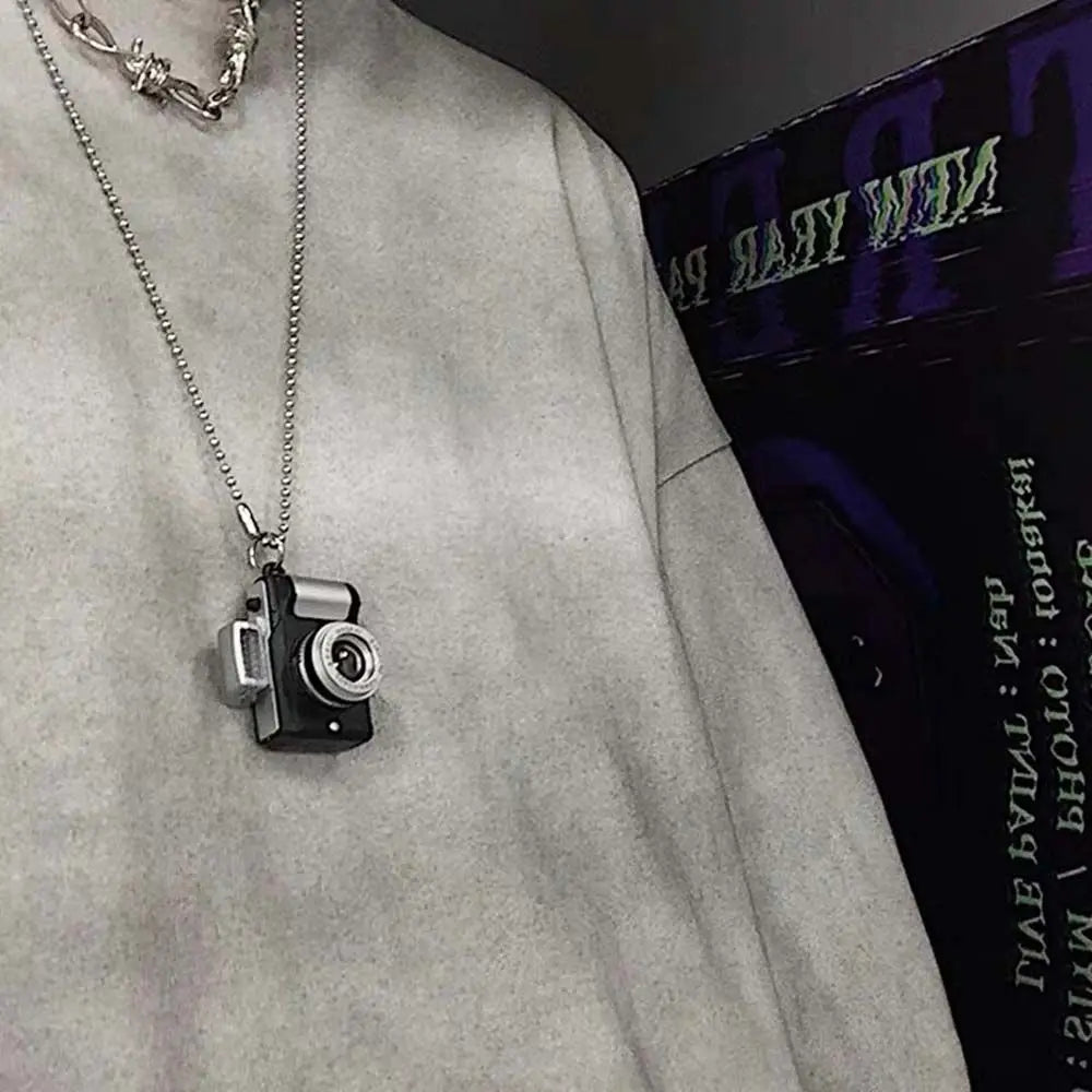 Couple Models Unisex Flash Camera Men Luminous Sweater Chain Music Pendant Fashion Jewelry Necklace