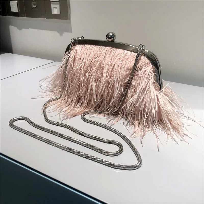 Luxury brand Handle Bag 2025 Fashion  Female Wallet Retro Lux Shoulder Bag New Temperament Feathers Pearl Chain Crossbody Clutch