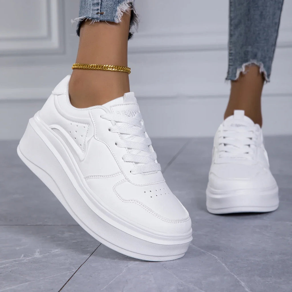 Women's Casual Sports Shoes Thick Bottom Low Tops Lace Up Vulcanised Shoes Lightweight Rubber Soled Winter Season Adult Footwear