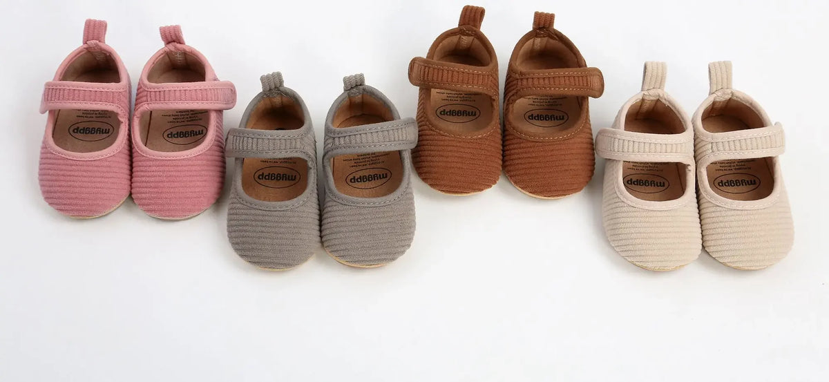 Spring Autumn Baby Shoes Solid Color Baby Girls Prewalker Anti-slip Shoes First walkers Casual Baby Girls Soft Shoes