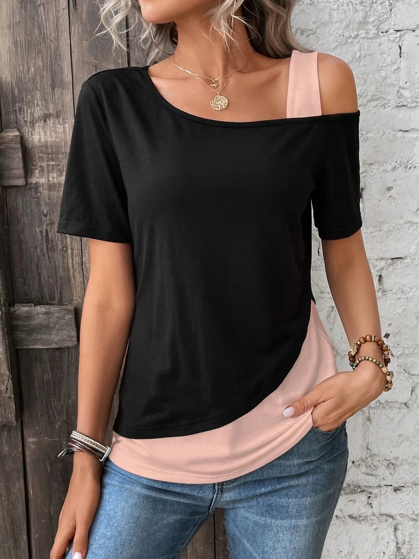 Casual Sommer-Top T-Shirt Damen Chic Color-Blocking Off-Shoulder T-Shirt Kurzarm und asymmetrische Tops