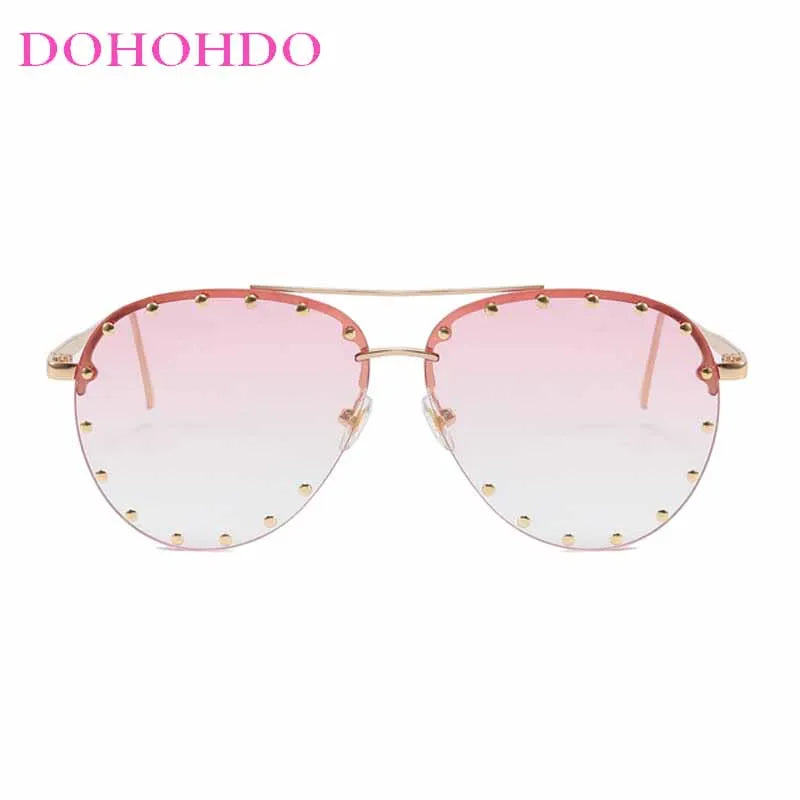 DOHOHDO New Ladies Metal Rivet Pilot Sunglasses Women Luxury Personality Glasses Cool Eyewear Shades Lady Oculos De Sol UV400