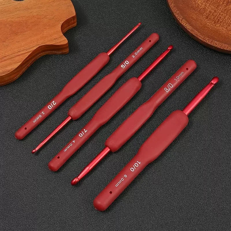 1 Set 9pcs Silicone Crochet Hooks Set Needle 2-10mm  Handle Frosted Aluminum Handmade DIY Hook Head Crochet Sweater Weaving