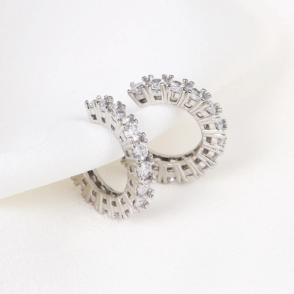 2Pcs Full Rhinestone Zircon Ear Cuff Ear Clip for Women No Pierced C Shape Earcuff Ear Wrap Earcuff Clips Jewelry Gifts