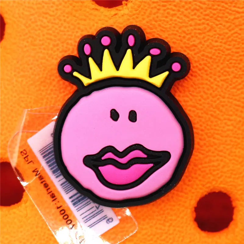 Single Sale 1pcs PVC Shoe Charms Cute Rabbit Baby Bottle Sieve Shoe Accessories Clips Shoe Buckle Decorations fit Kids X-mas