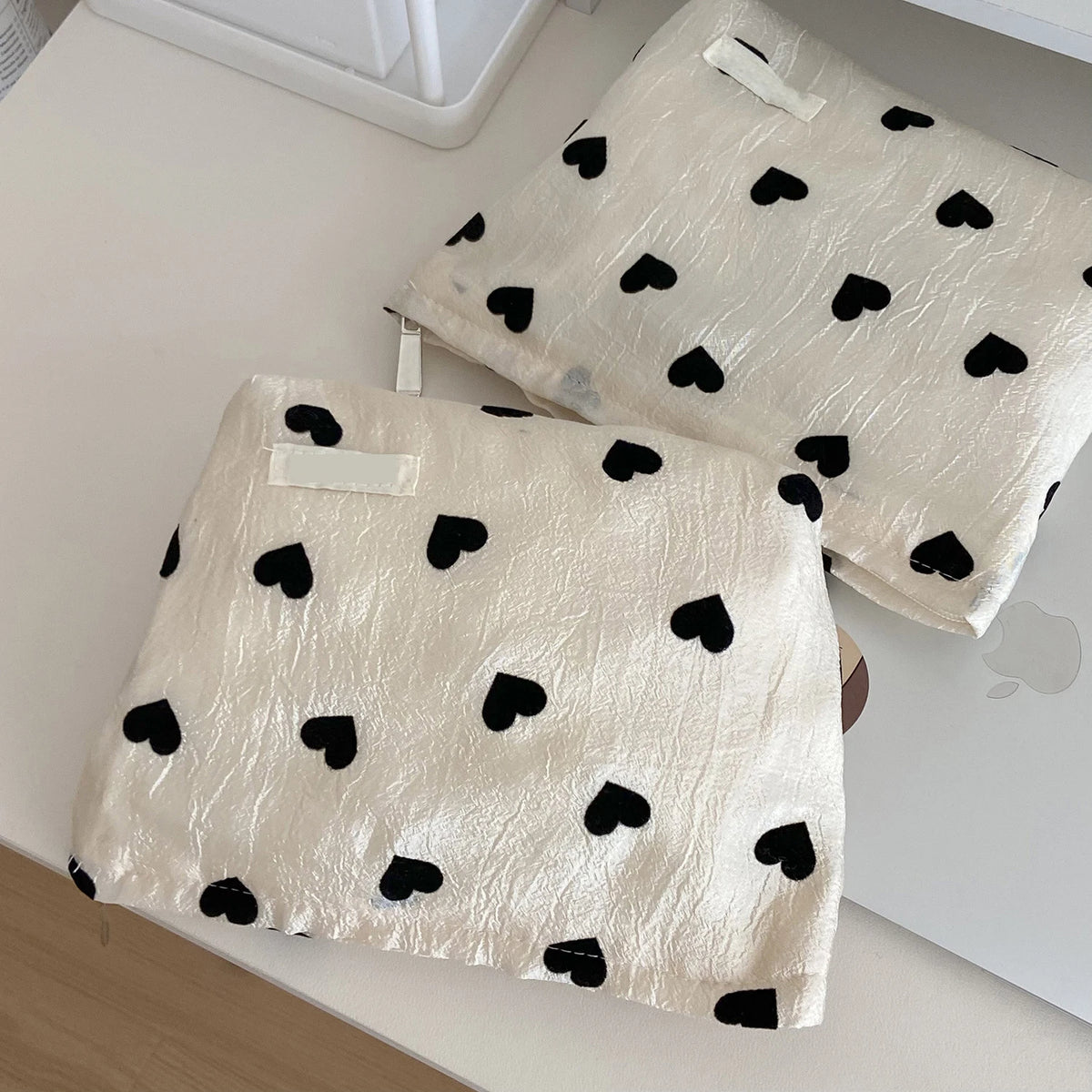 Large Capacity Female Cosmetic Bag Portable Travel Lipsticks Toiletry Sundry Storage Bag Canvas Makeup Bag Clutch Bag Handbags