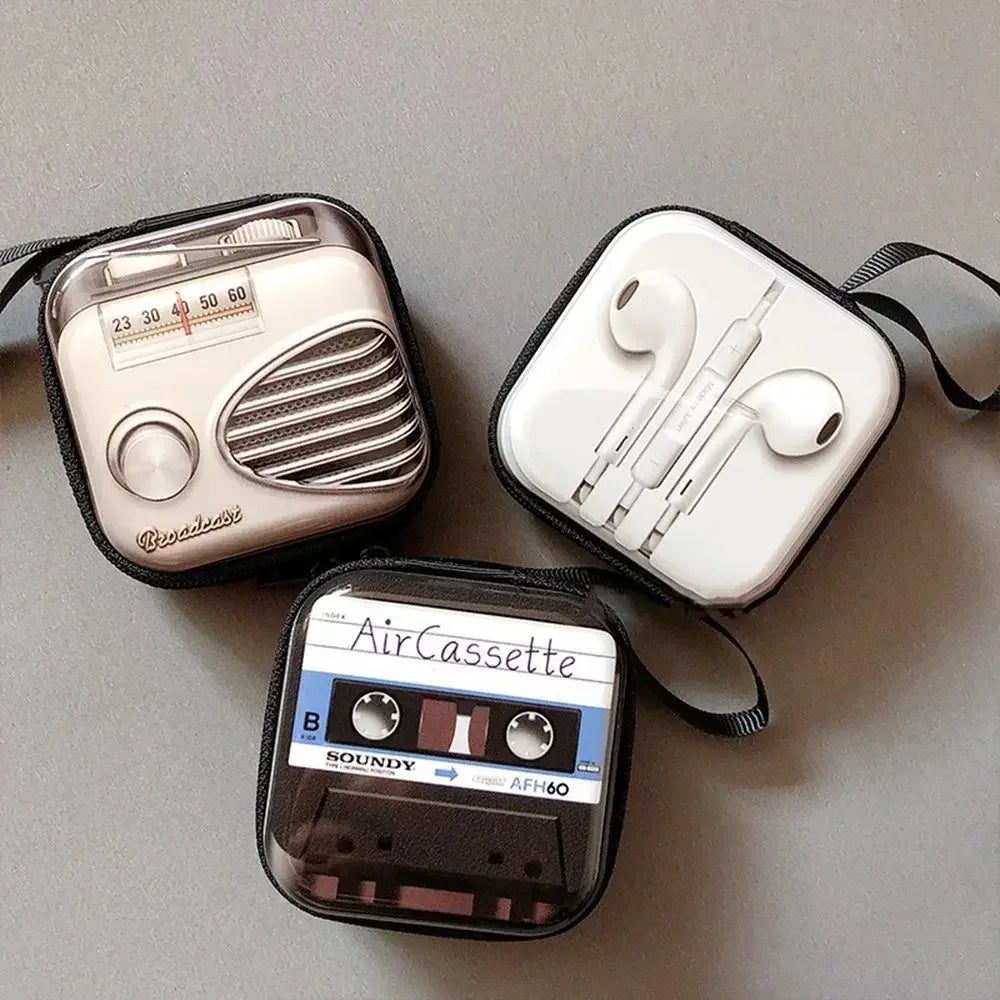 Retro Feelings Creative Coin Purse Headphone Storage Bag TV Tape Bag Coin Bag Storage Box Wallet Purse Kids Earphone Box