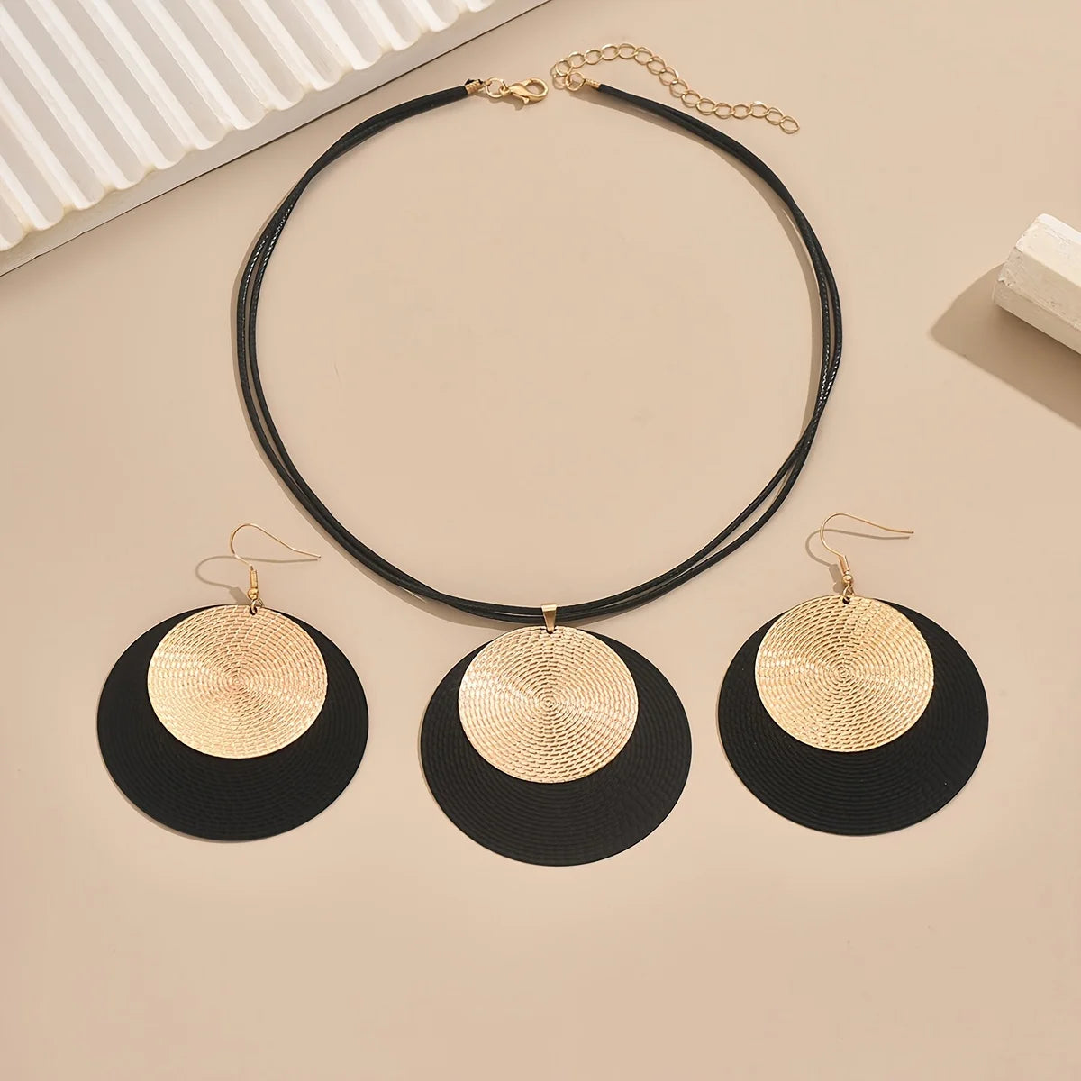 European and American Hip-hop Retro Circle Pendant Necklace Earrings Women Fashion Elegant Exaggerated Party Jewelry Gift