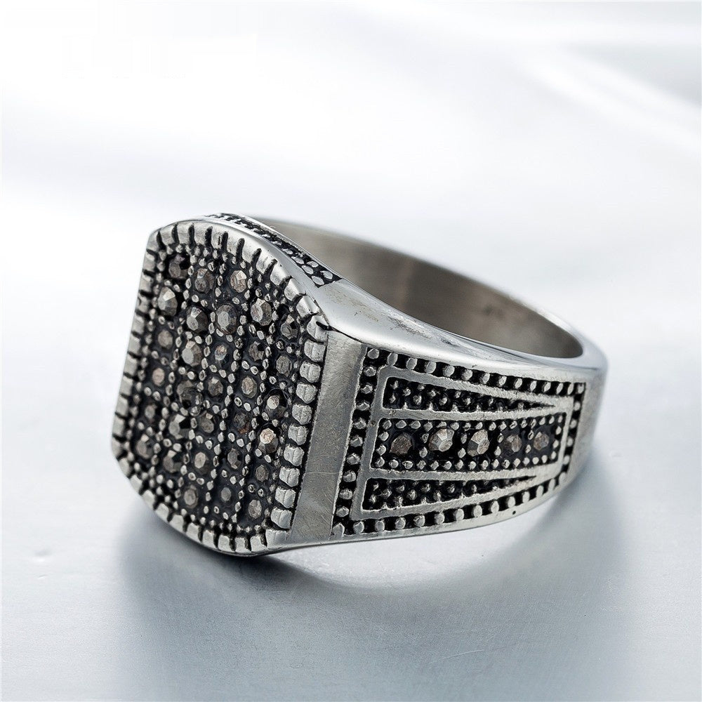 European And American-style Vintage Diamond-studded Titanium Ring For Men