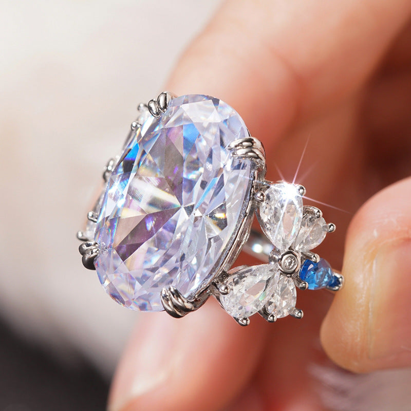 Elegant And Stylish Pigeons Egg Ring